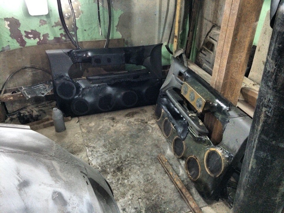 Обшивки под эстраду v2 — Ford Focus II Hatchback, 1,6 л, 2005 года ...