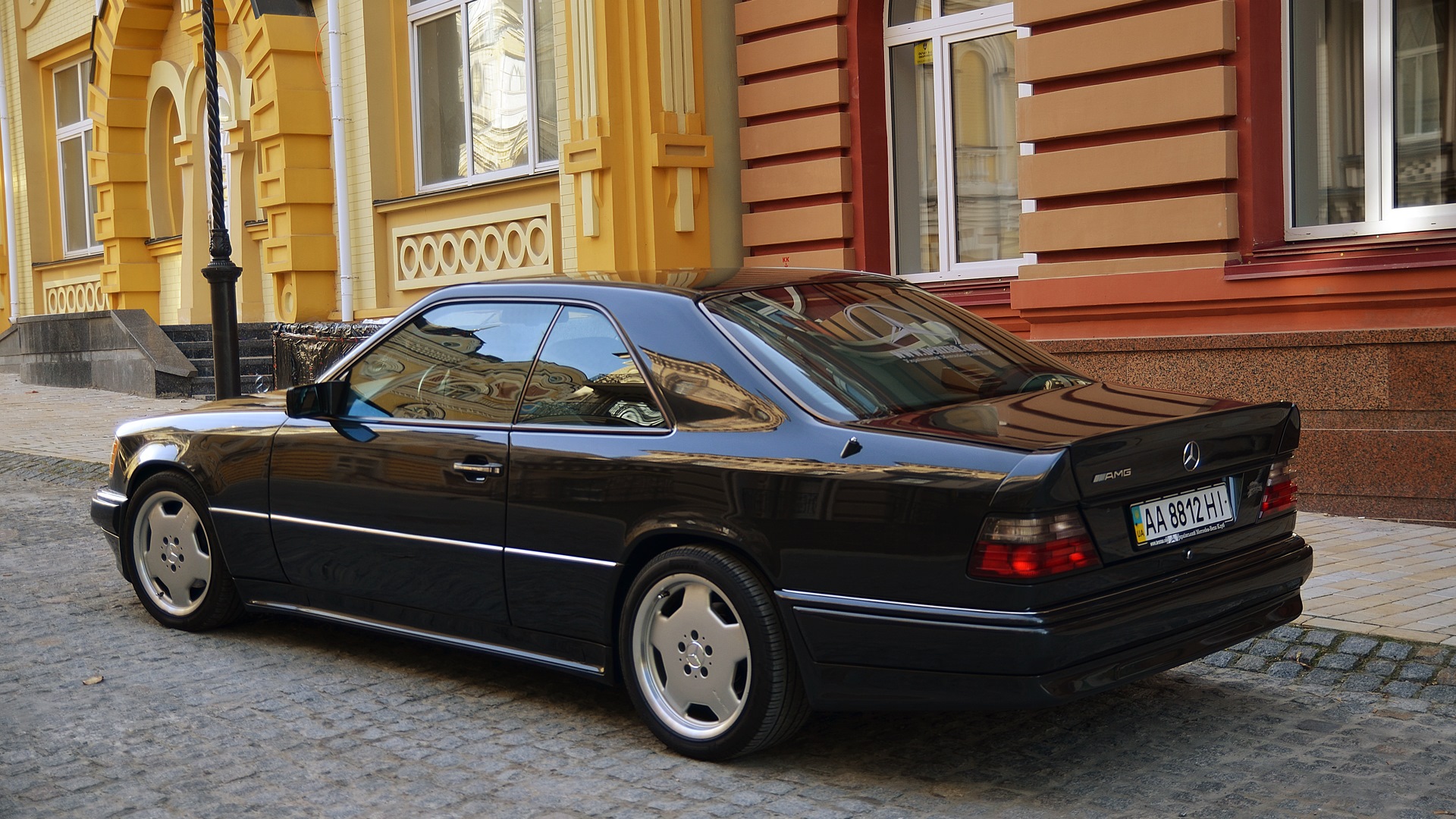 Mercedes Benz 124 Coupe AMG