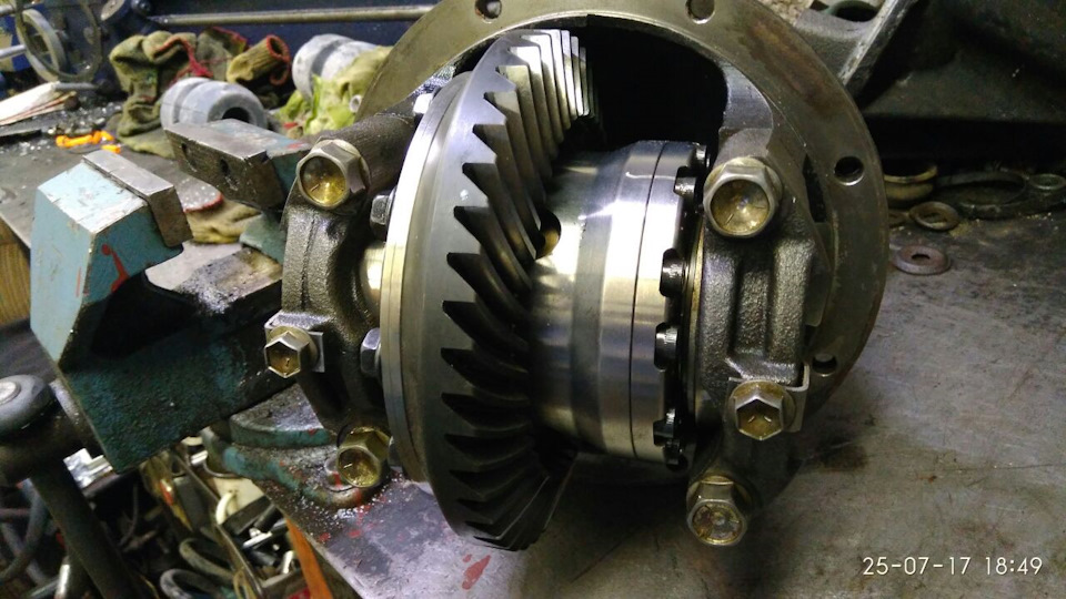 コムギ 931105KC00 Замок зажигания HYUNDAI HD65,78,County дв.D4DD ЕВРО-3