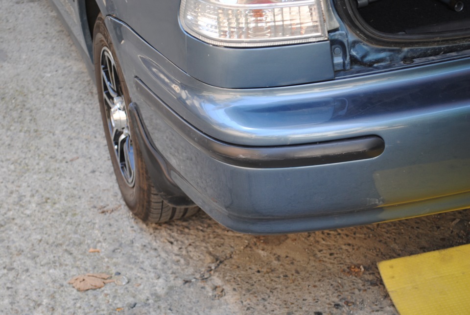 Пайка крепления молдинга! — Honda Civic Ferio (6G), 1,5 л, 1997 года ...