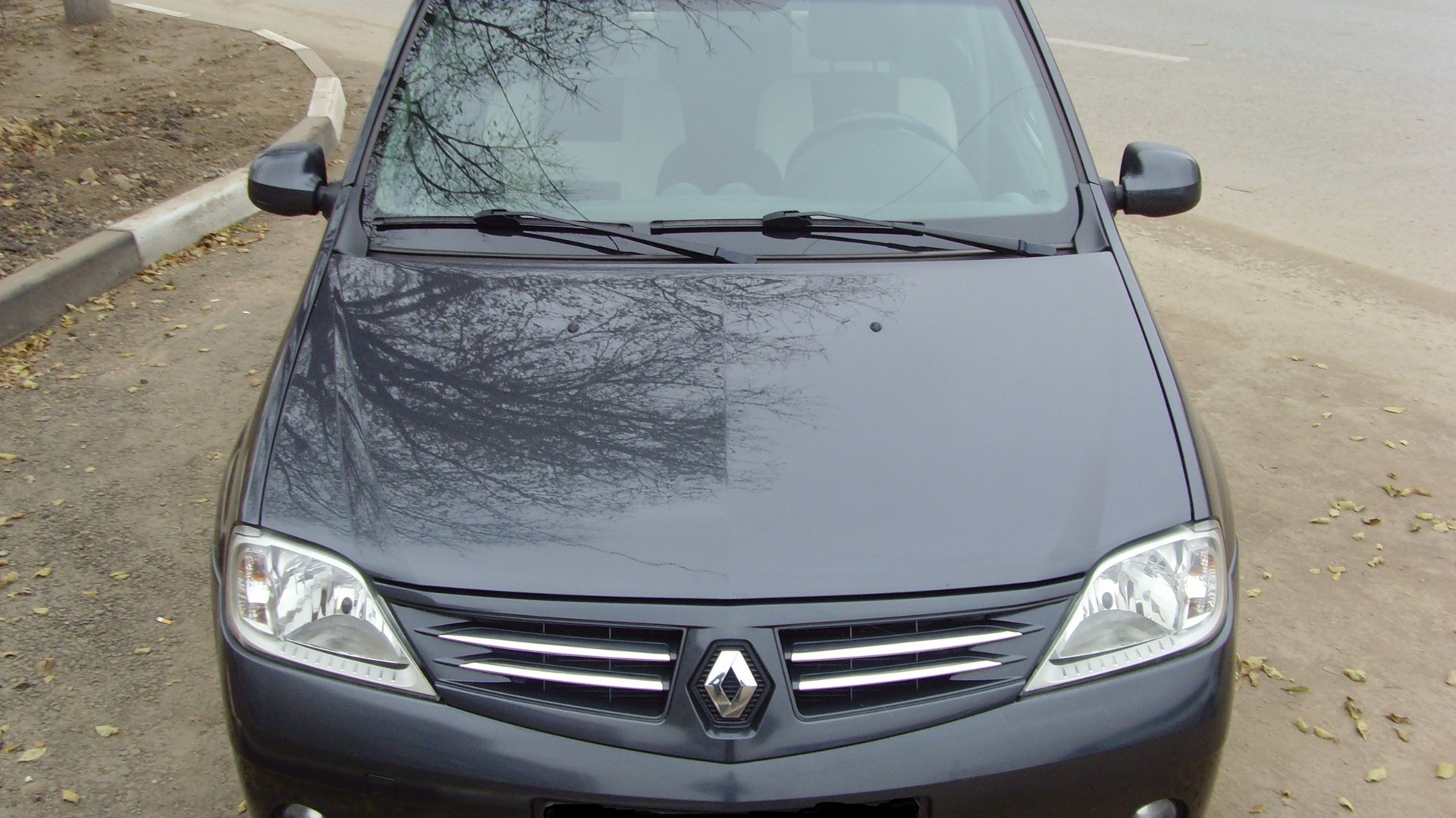 Renault Logan (1G) 1.6 бензиновый 2009 | престиж 