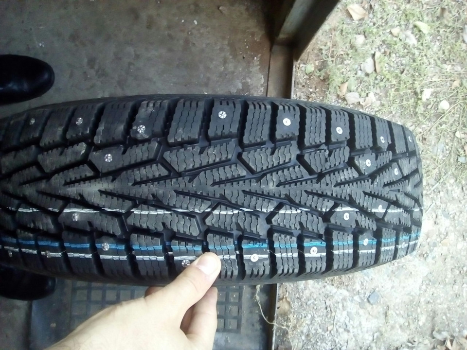 Cordiant r13. Snow Cross 175/70 r13. Шины Кордиант на 13. Cordiant Snow Cross r13. Зимние шины Cordiant модели 175 65 r13.