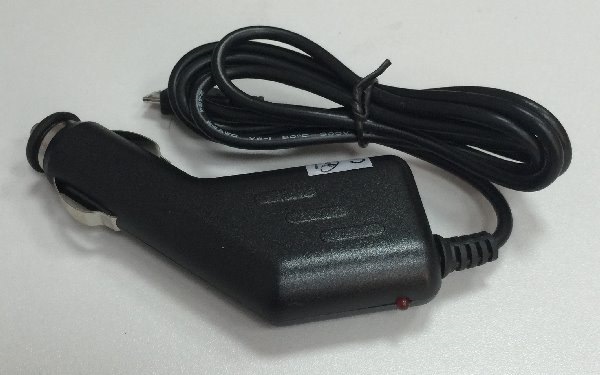 зарядка в автомобиль от прикуривателя — Audi RS4 (B5)