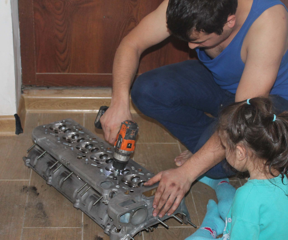 Помощница на подхвате:-) — BMW 5 series (E39)