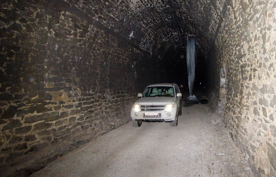 Сталактит — Mitsubishi Pajero (4G)