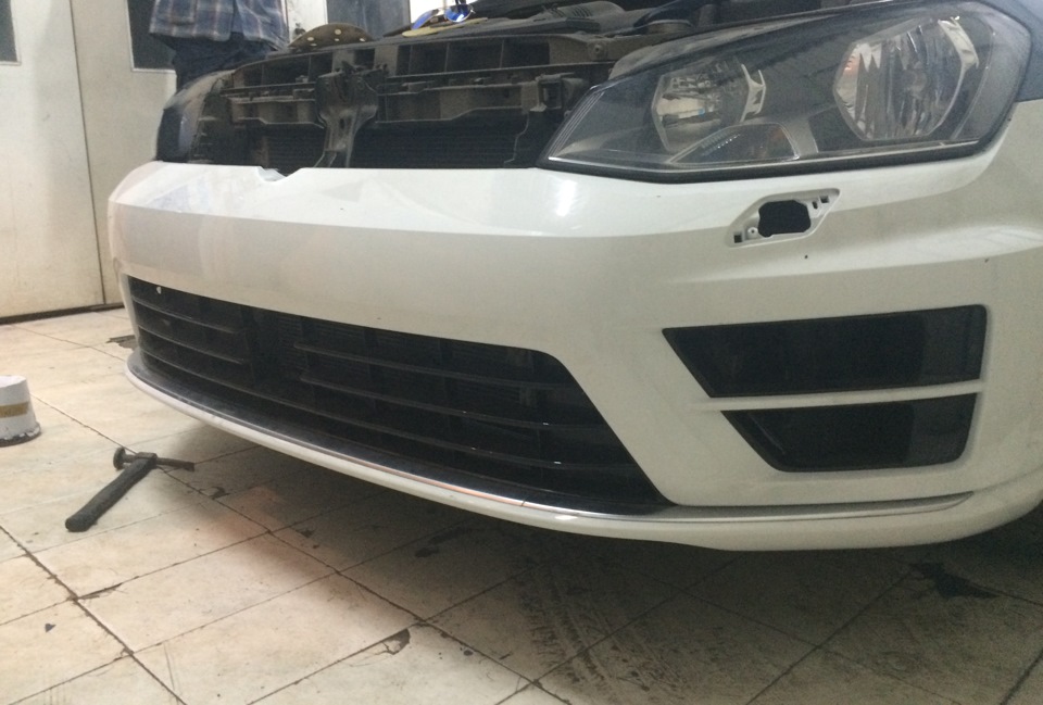 Теперь решать куда номер вешать то -_- — Volkswagen Golf Mk7