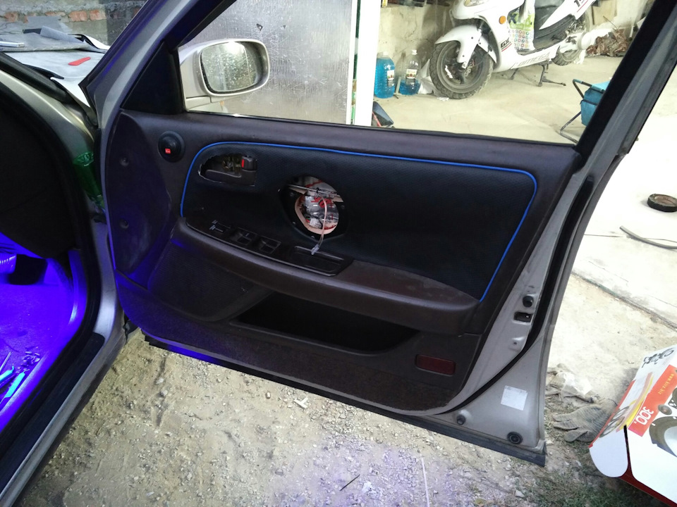 Фото в бортжурнале Toyota Chaser (100)