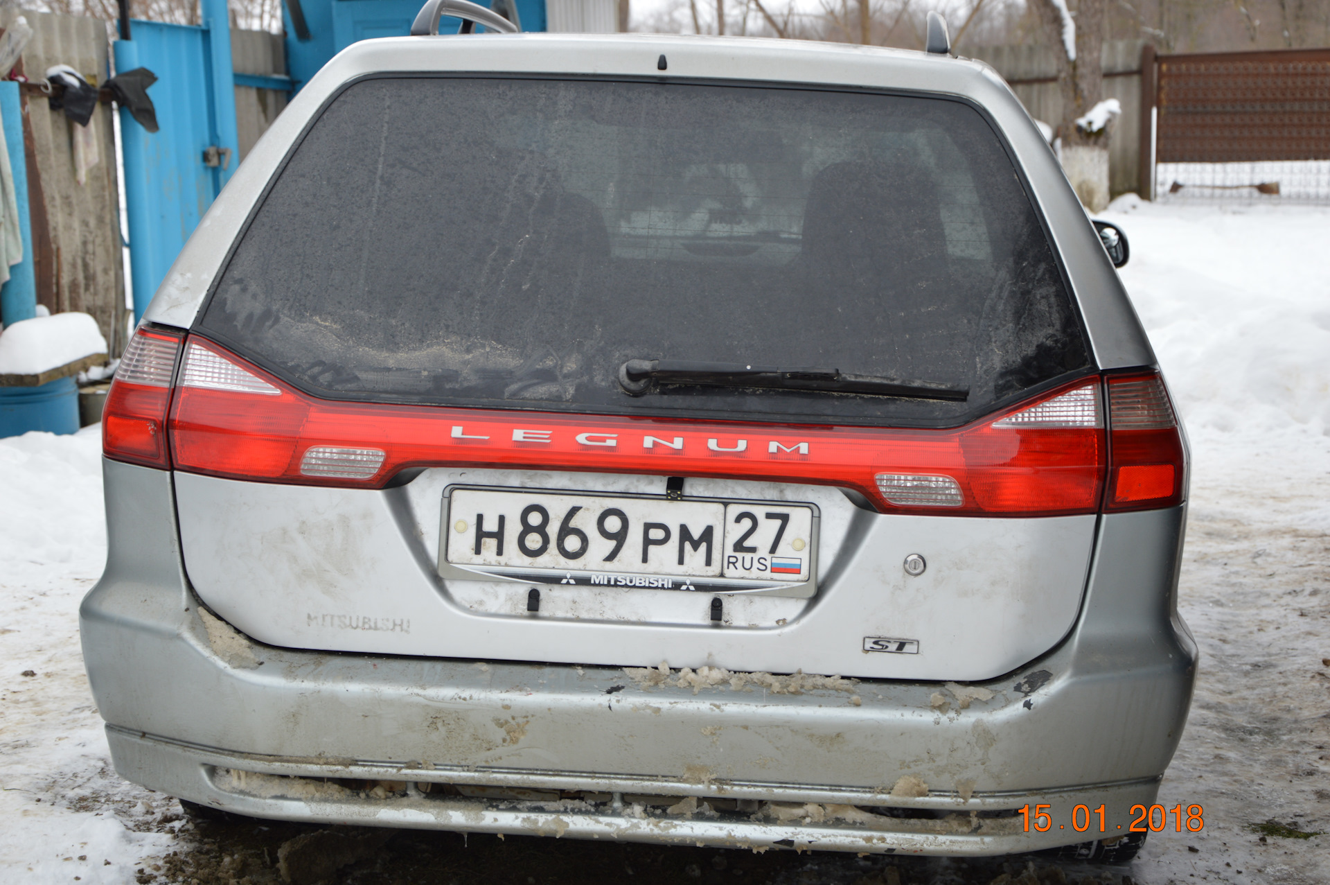 замена заднего фонаря-вставки и установка зеркала-видеорегистратора с ...