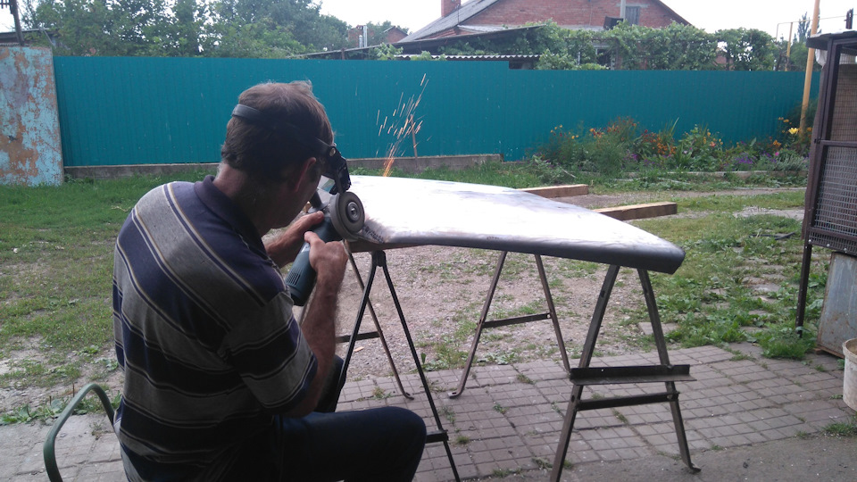 "Злой капот" — СеАЗ 11113 Ока, 0,7 л, 2002 года | стайлинг | DRIVE2