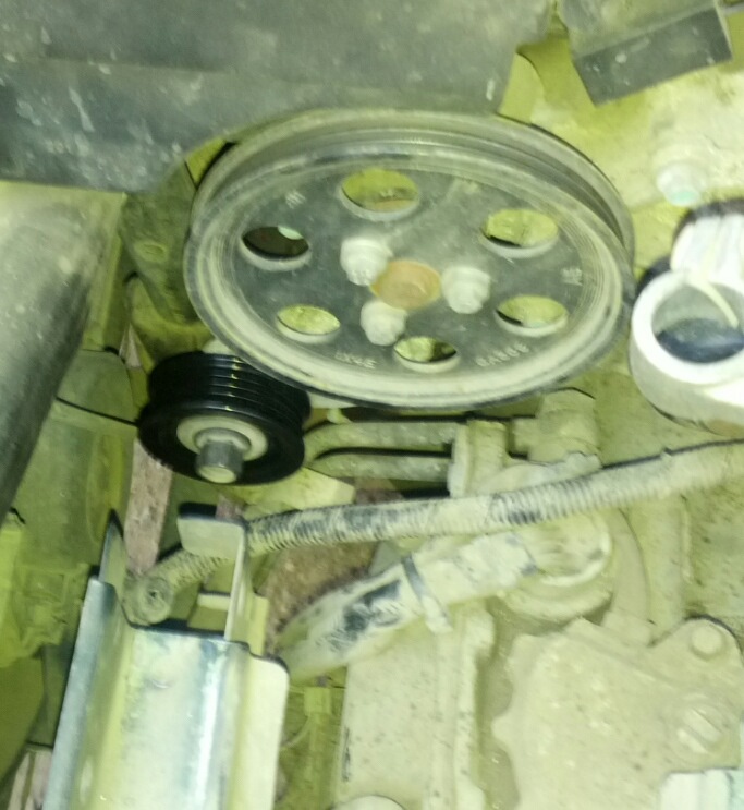 Замена натяжного ролика помпы, снятие ошибок — Jaguar X-Type, 2,5 л ...