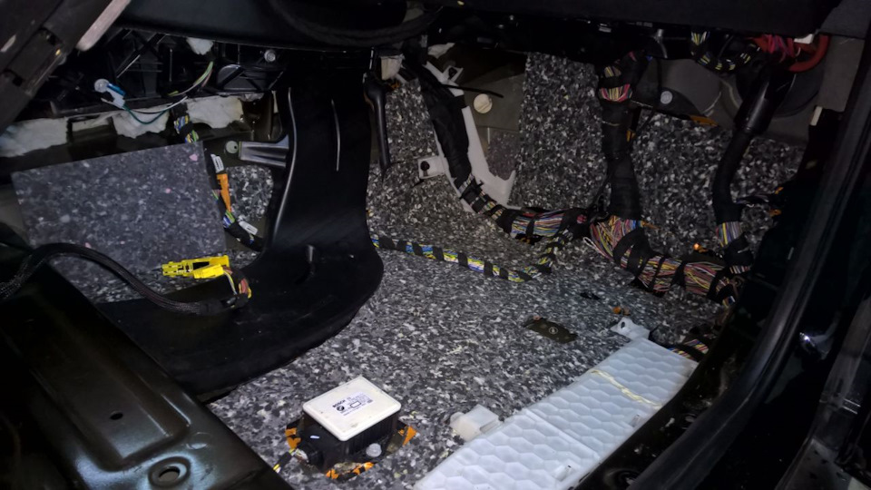 Фото в бортжурнале BMW X6 (E71/E72)
