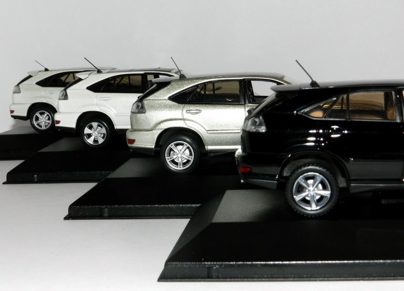 Модель лексус рх 300. Lexus RX 1/43. Toyota Harrier 1/43. Модель 1 43 Лексус rx300. Лексус RX 2005 моделька.