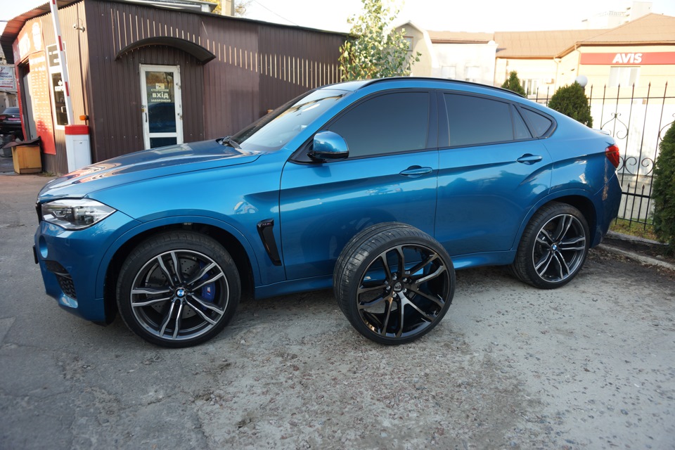 BMW x5 f15 r22