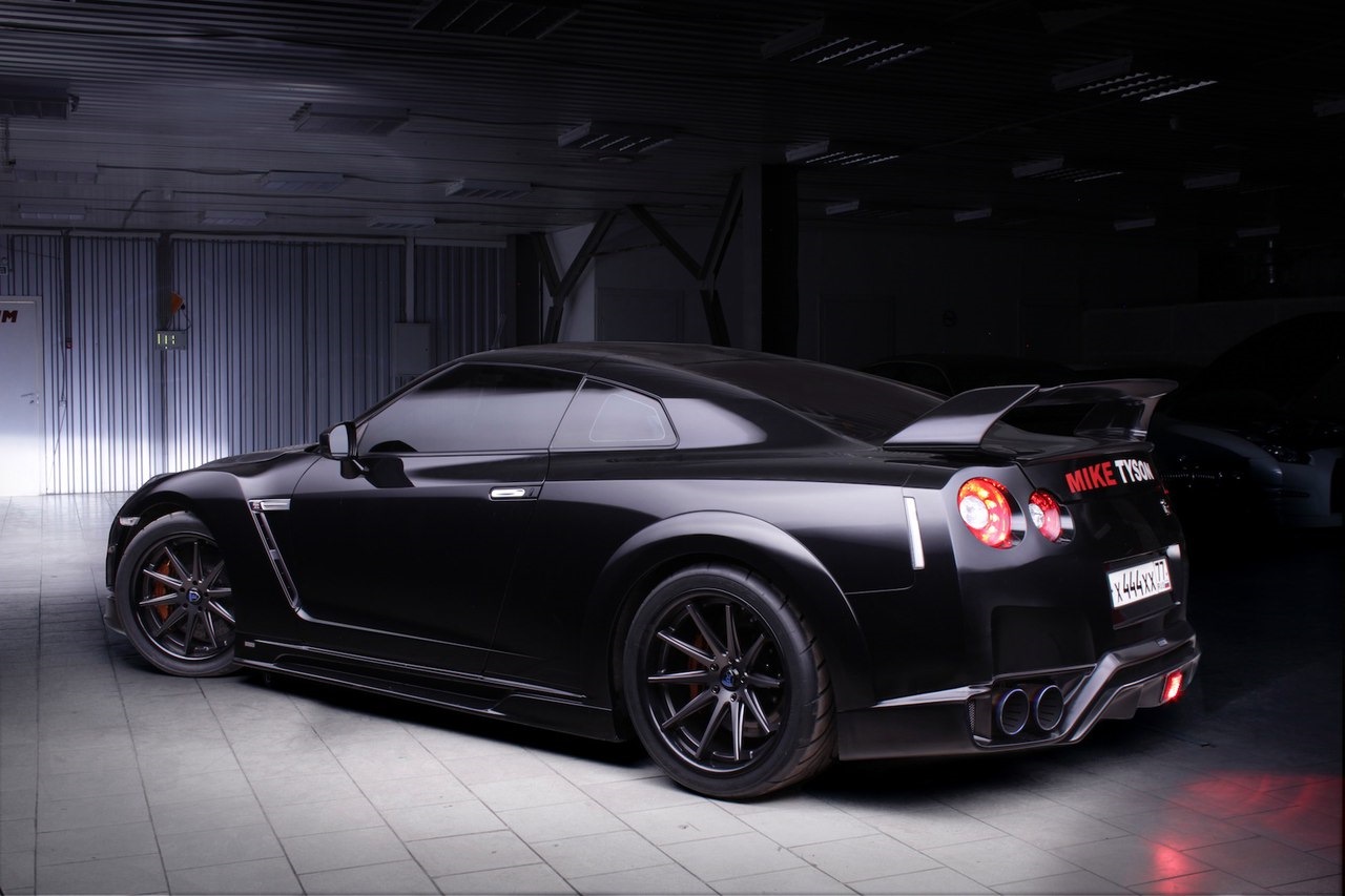 Nissan GTR 35 Muhammad Ali