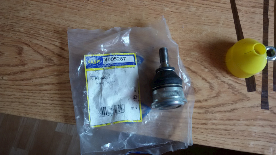 в может шаровая опора?! — Renault Safrane, 2,2 л, 1993 года | поломка ...