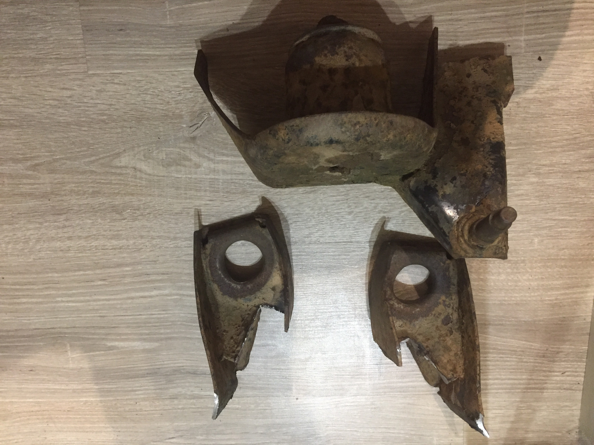 Кронштейны на пружинную подвеску! — УАЗ 31512, 2,9 л, 1996 года ...