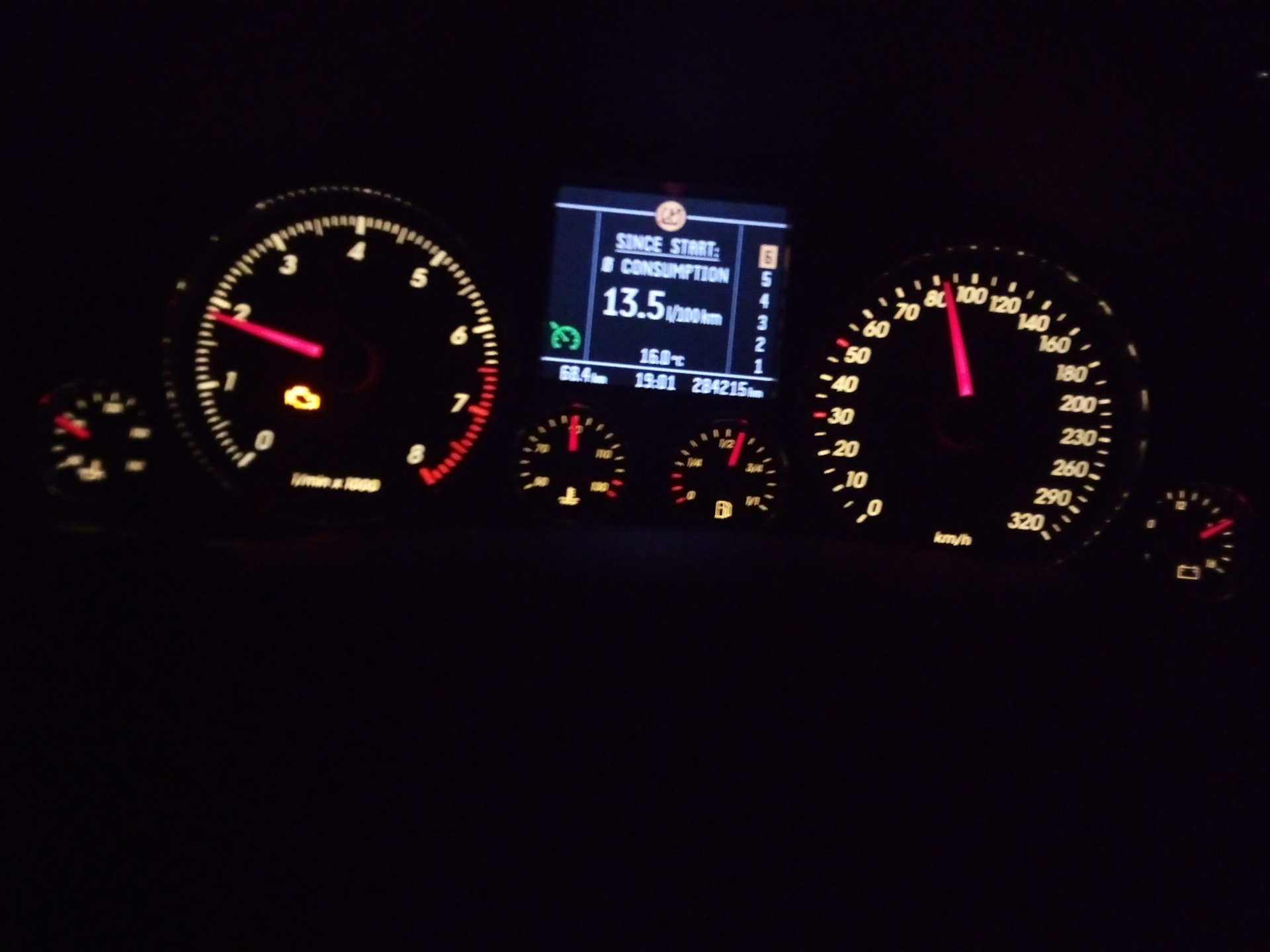 Brake fault stop. Ошибка touareg 1 brake fault stop.