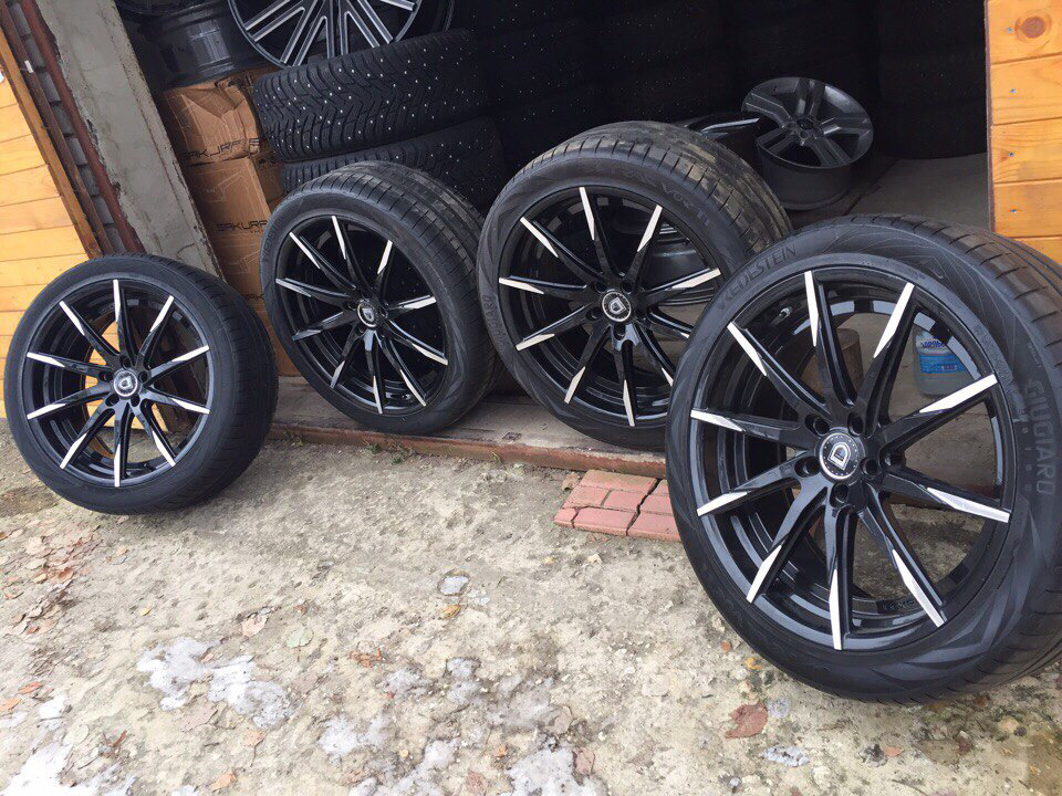 Vossen cv3 r22. Колеса хаманн r22. Breyton bmw r20. 22 r e. Диски хамман x5 e70 r22.