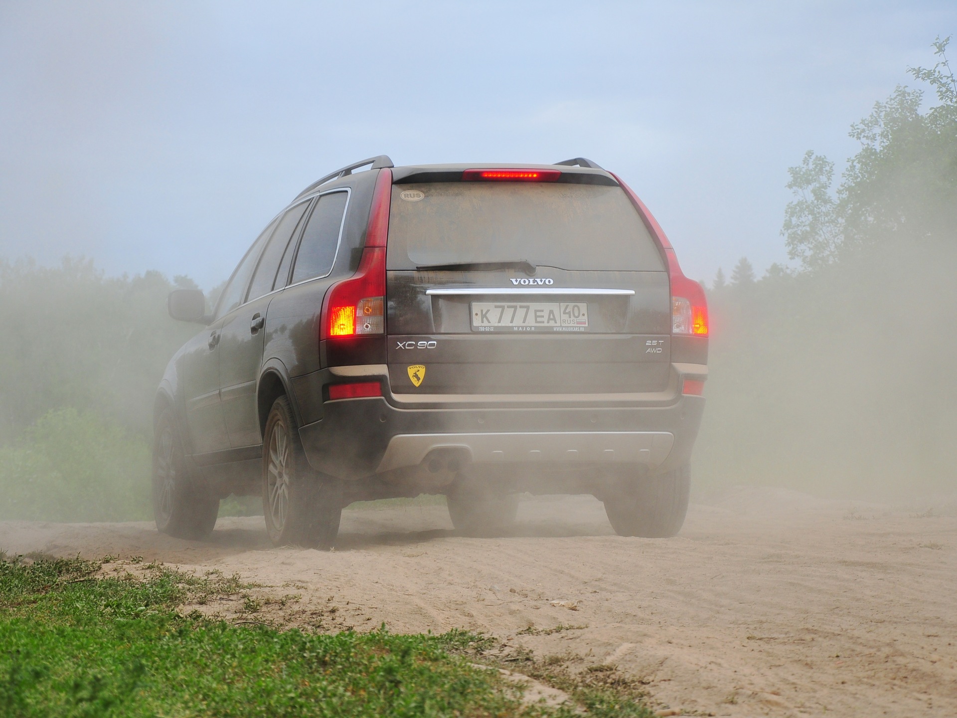 За рулем Volvo xc90