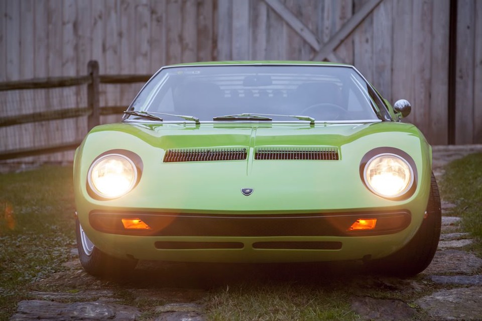 Lamborghini Miura SV оранжевый