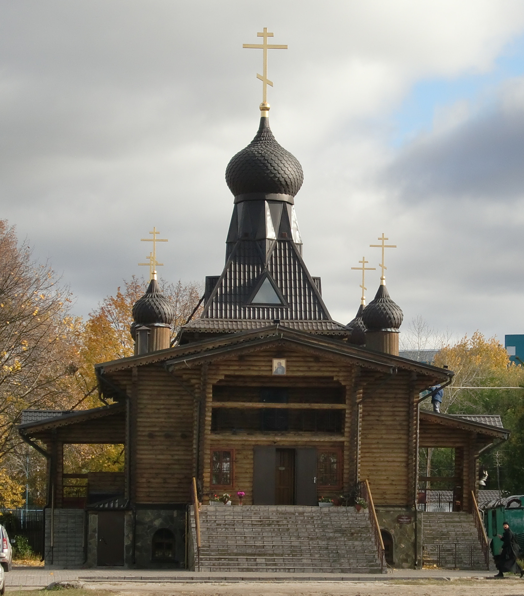 Церковь деревянная православная в Термезе