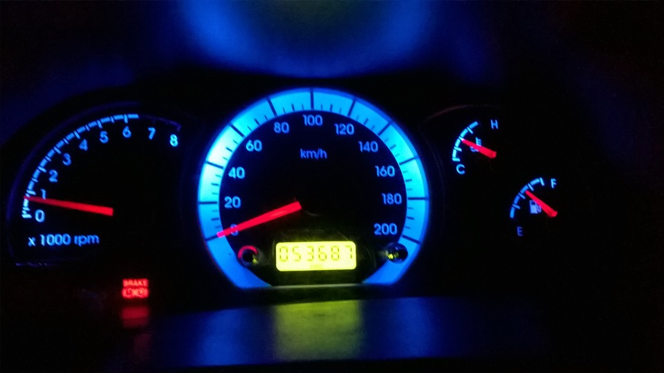 Замена лампочек в приборке — Daewoo Nexia (N150), 1,5 л, 2011 года ...