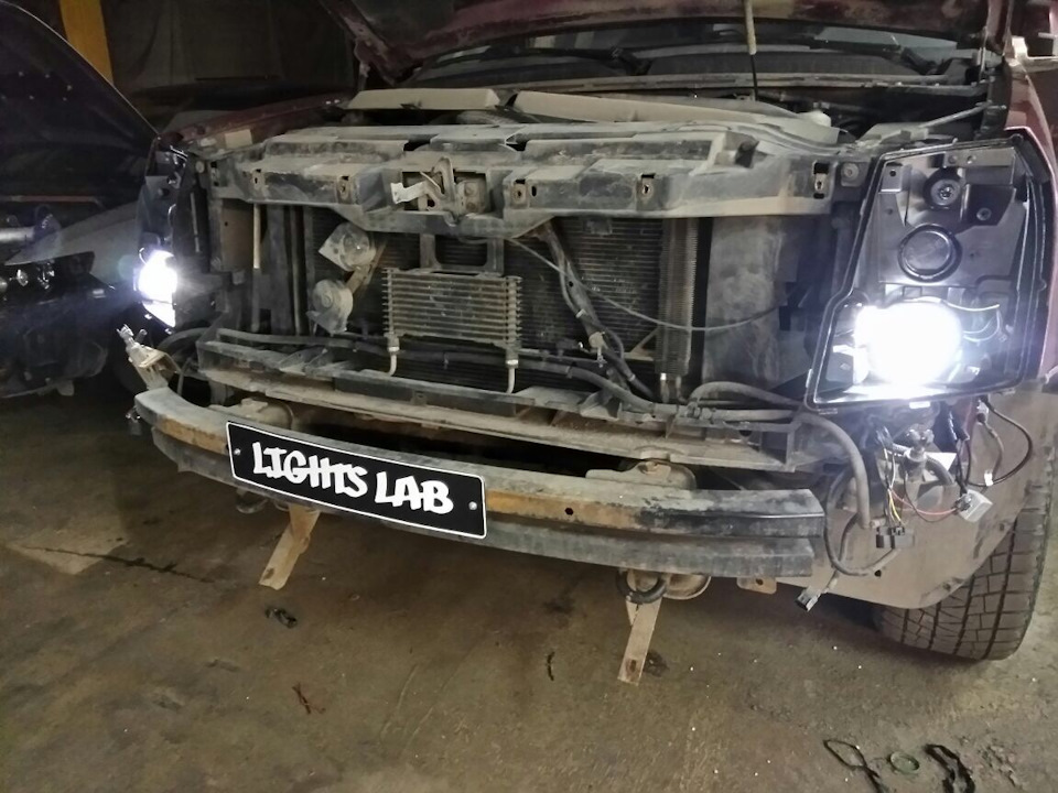 Фото в бортжурнале Cadillac Escalade (3G)