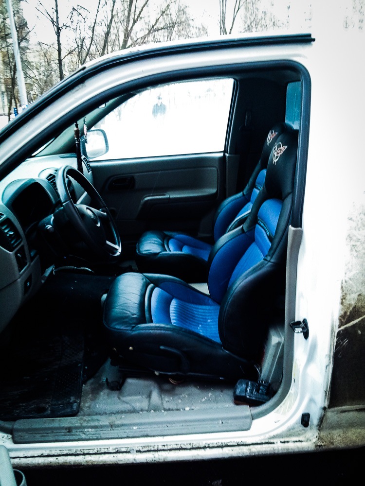 Догадайтесь что! — Chevrolet Colorado (1G), 2,8 л, 2005 года ...