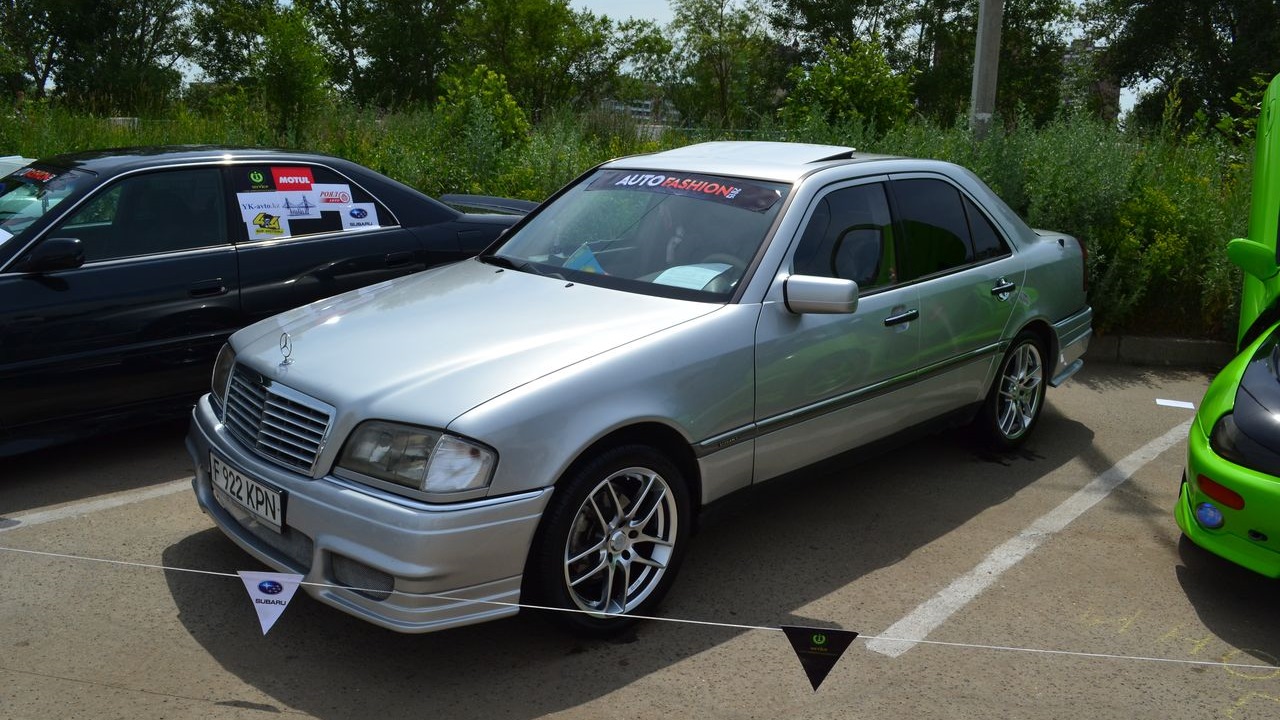 Mercedes-Benz C-class (W202) 2.8 бензиновый 1995 | Босс на DRIVE2