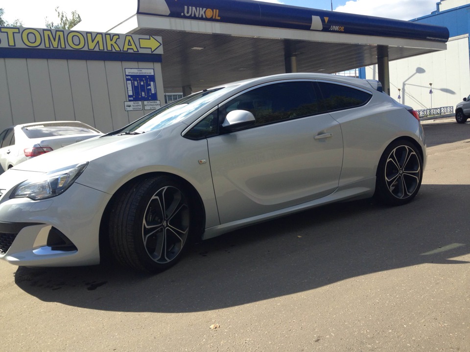 вид сбоку — Opel Astra J GTC