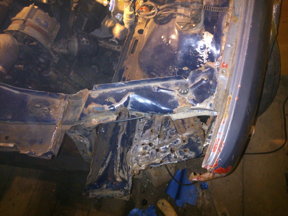 лонжерон приора. передние лонжероны тойота марк 2. лонжероны тойота марк 2 90 кузов. лонжерон nexia. загнуло лонжерон после дтп.