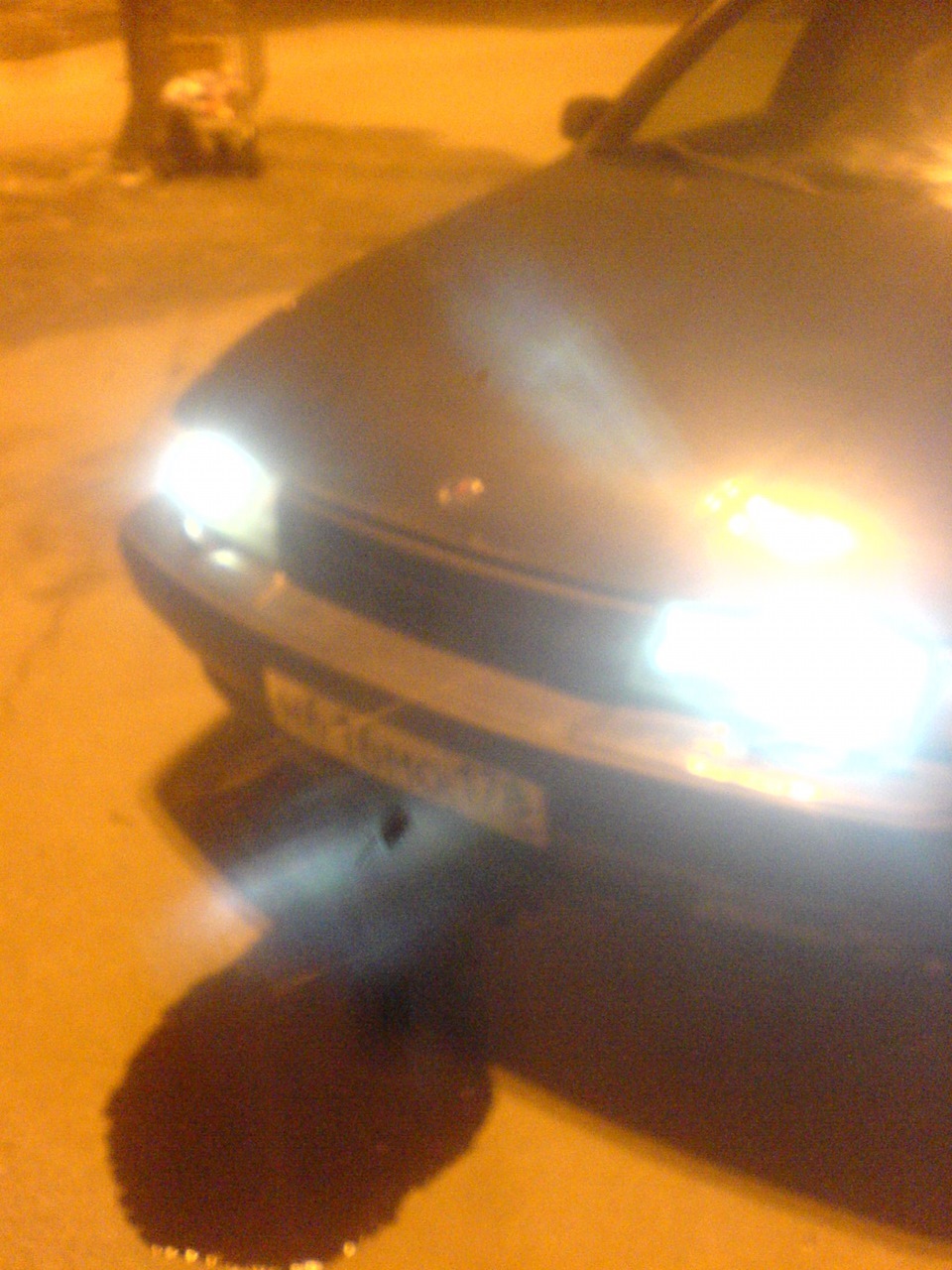 Сфоткал масло из коробки пока оно вытекло, люблю его — Saab 9000, 2,3 л ...