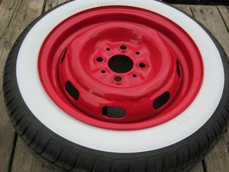 разварки штамповки. штампы диски желтые. черно желтые штампы на ваз. разварки на матиз резине. колеса москвич 2141.