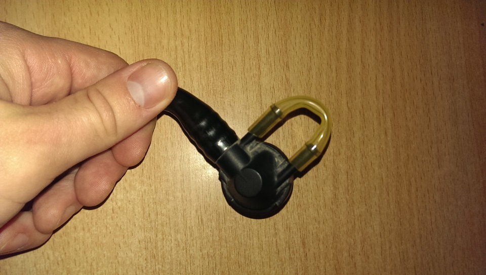 Вакуумная трубка усилителя тормозов. — Audi 100 (C4), 2 л, 1991 года ...