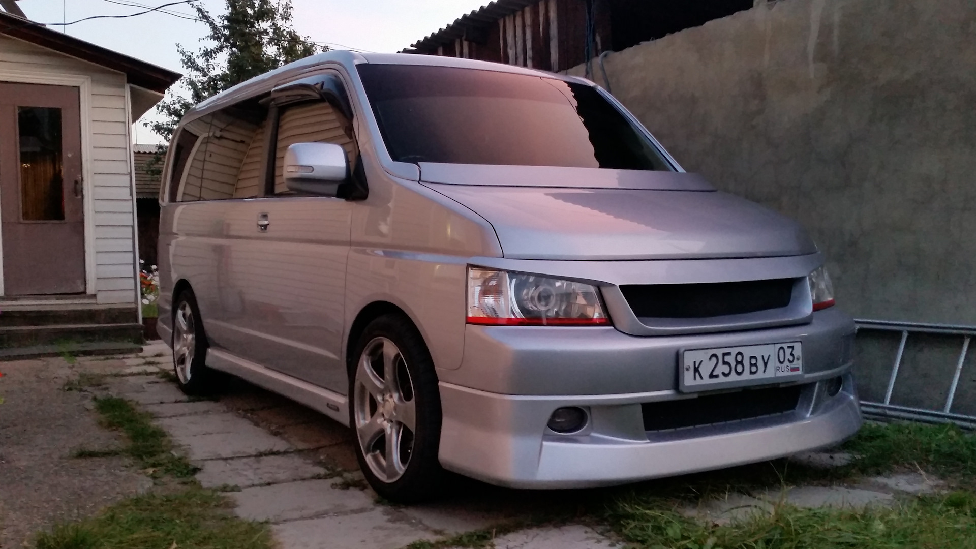 Honda Stepwgn (2G) 2.0 бензиновый 2002 | Modulo..Mugen..Fabulous. на DRIVE2