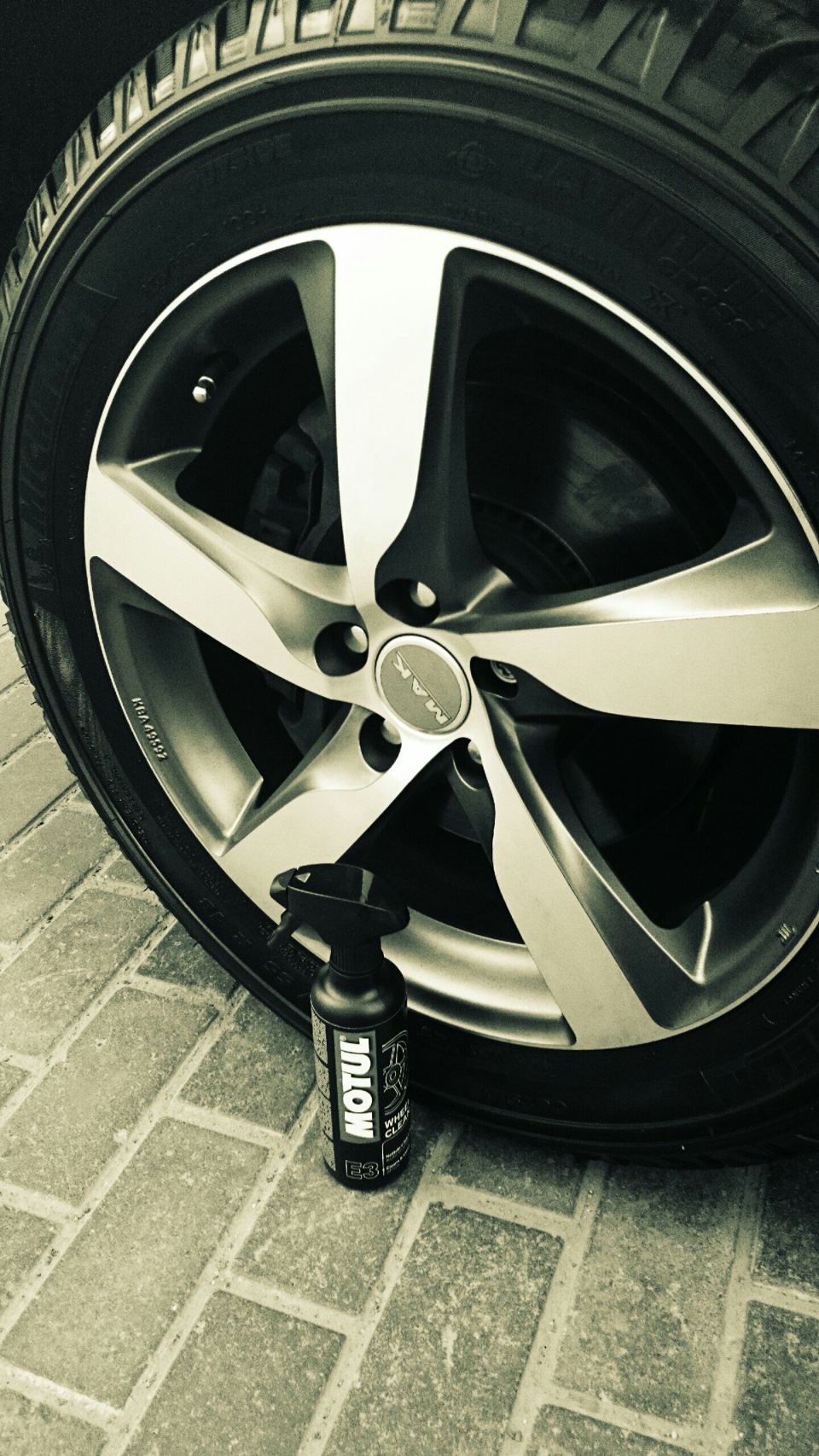 №27. Тестирование средства для чистки литых дисков от фирмы MOTUL ...