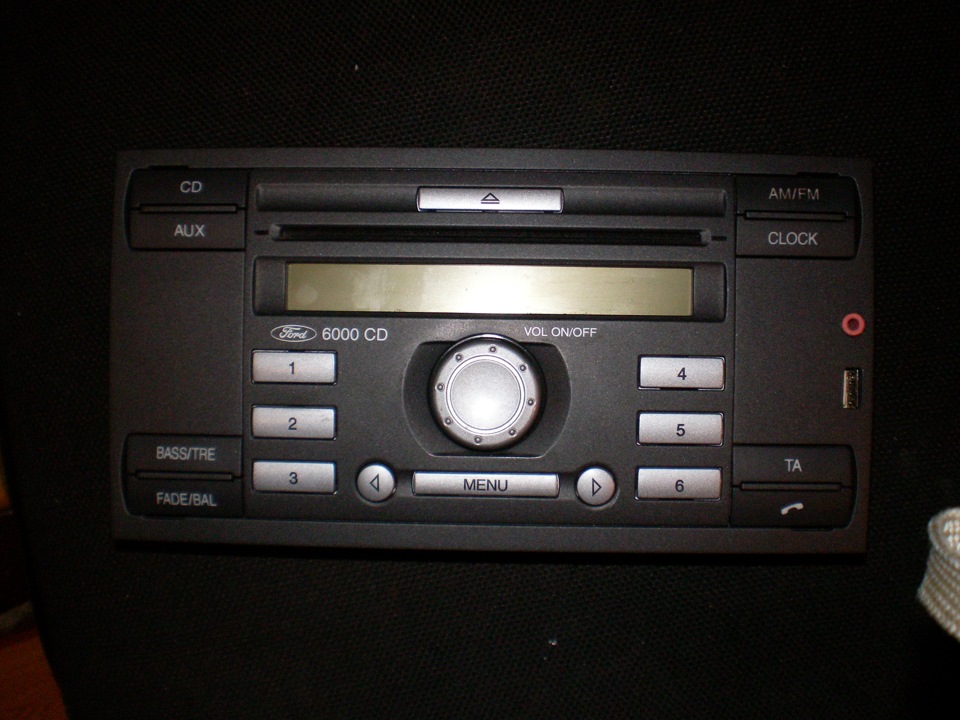 Штатная магнитола cd. Ford Fusion 6000cd. Магнитола Форд Фьюжн 6000cd. Ford 6000 CD aux. USB 6000cd Fusion.