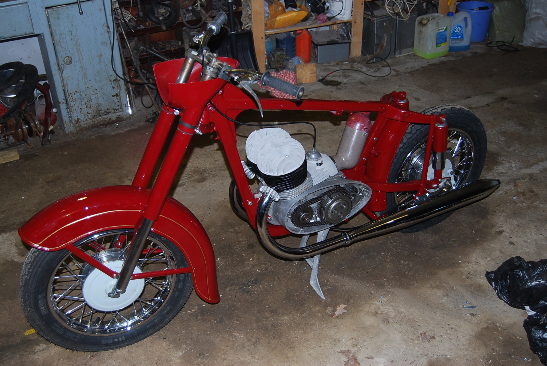 Jawa 350 354