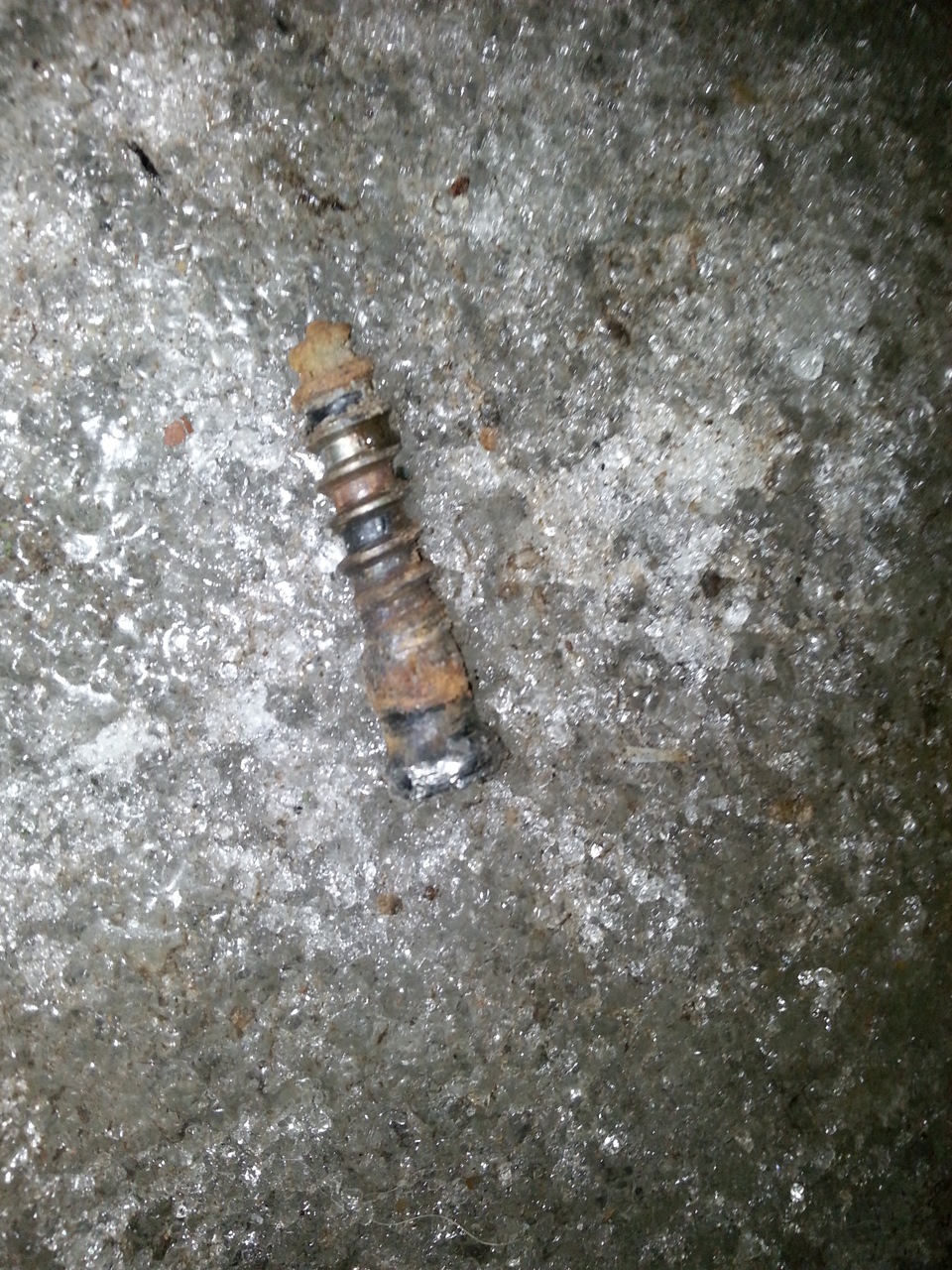 НЕОБЫЧНАЯ СЕКРЕТКА НОМЕРНОГО ЗНАКА ***** — Lada 21124, 1,6 л, 2006 года ...