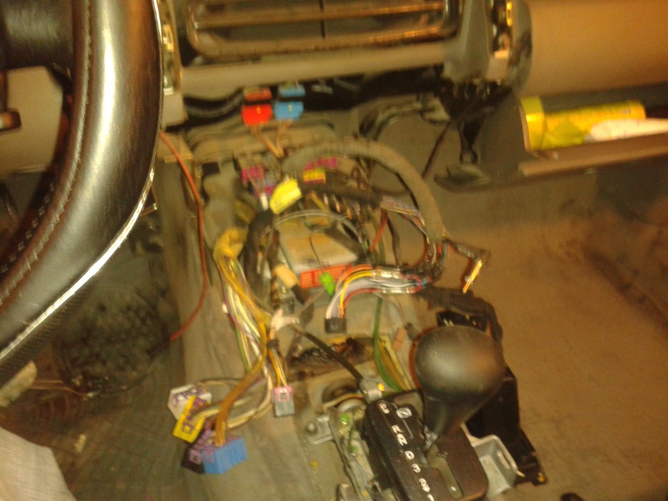 если у вас течет радиатор печки тогда это полная яма — Audi S6 (C4), 2 ...