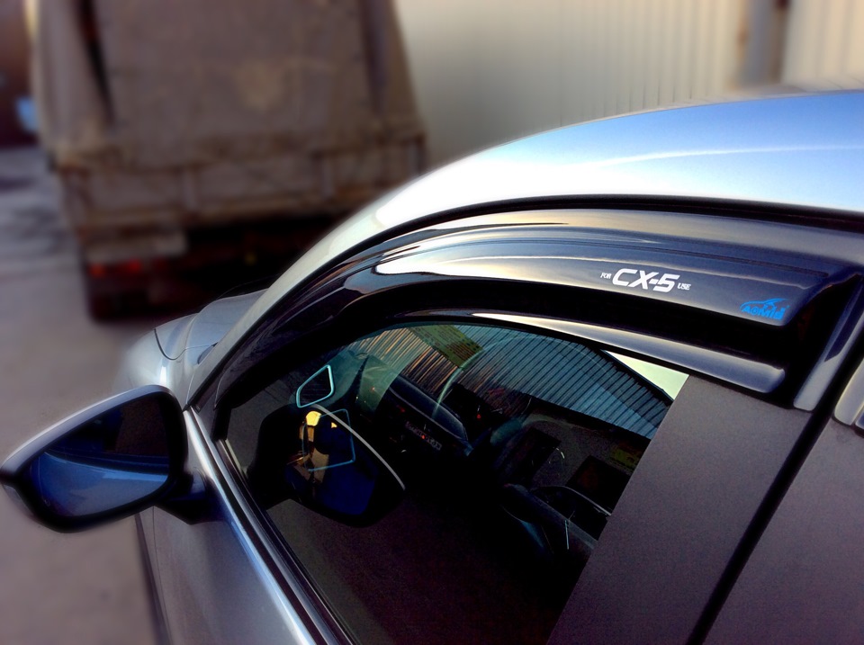 Штраф за дефлекторы на окнах автомобиля 2024. Дефлекторы Мазда сх5 2013. Дефлекторы Мазда сх5. Mazda CX 5 2021 дефлекторы. Mazda CX 5 дефлекторы окон.