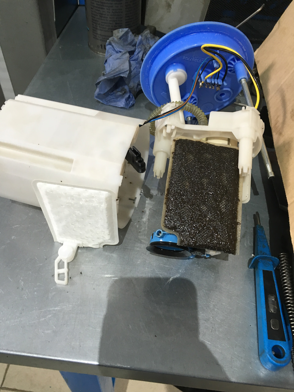 Замена сетки в бензонасосе — Skoda Octavia A5 Mk2, 1,8 л, 2012 года ...