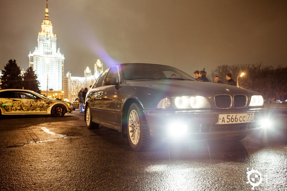 Bmw москва. БМВ смотра. БМВ Москва. Москва из БМВ. BMW Club машина.