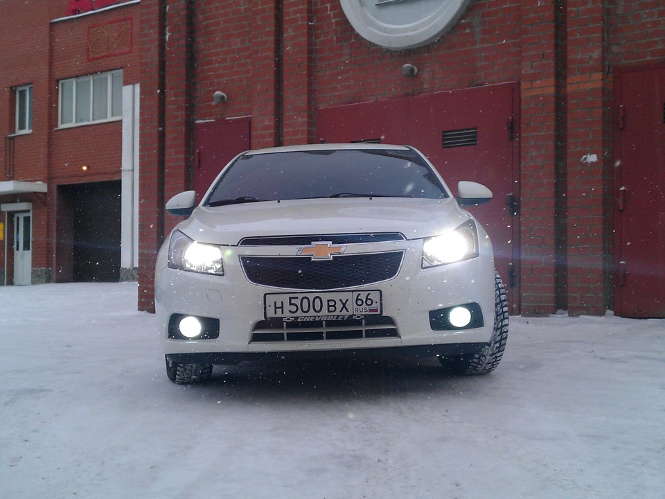 Chevrolet Cruze ксенон в ПТФ