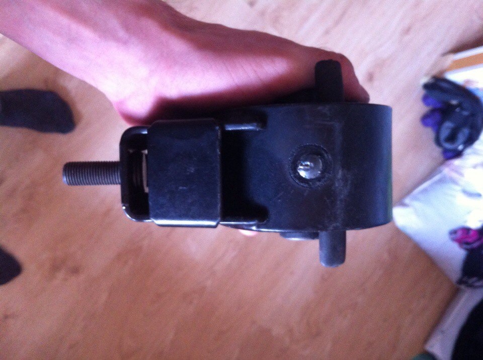 Подушка двигателя — Ford Probe, 2,2 л, 1989 года | своими руками | DRIVE2