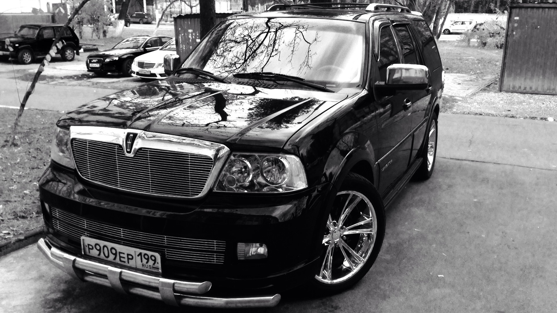 Lincoln Navigator (2G) 5.4 бензиновый 2005 | The crisis is not for us на  DRIVE2