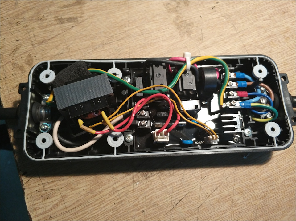 Фото в бортжурнале Nissan Leaf (1G)