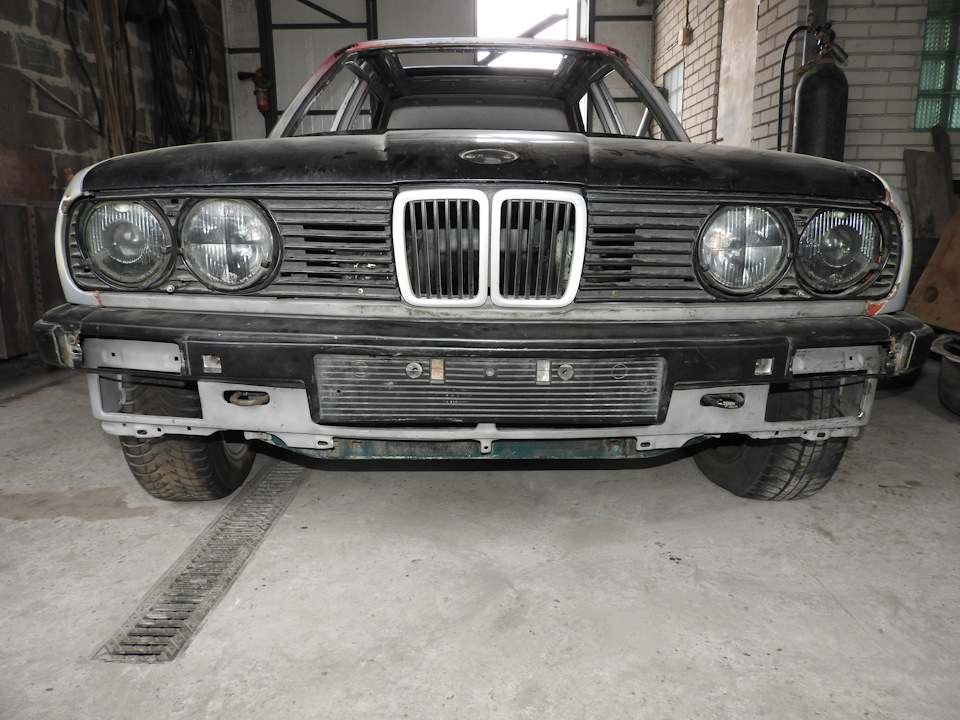 Фото в бортжурнале BMW 3 series (E30)