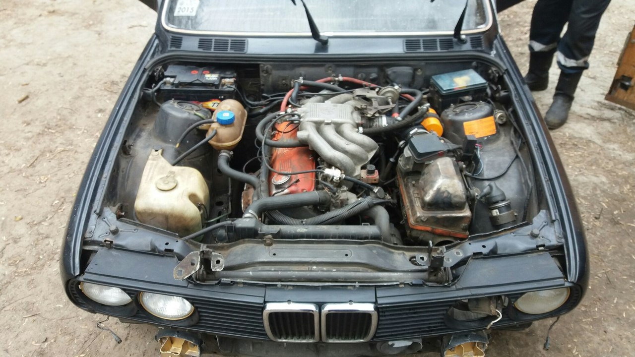 Е м 10. BMW e30 1.8. BMW e30 m10. БМВ е30 м10. БМВ 5 цилиндровый двигатель е30.