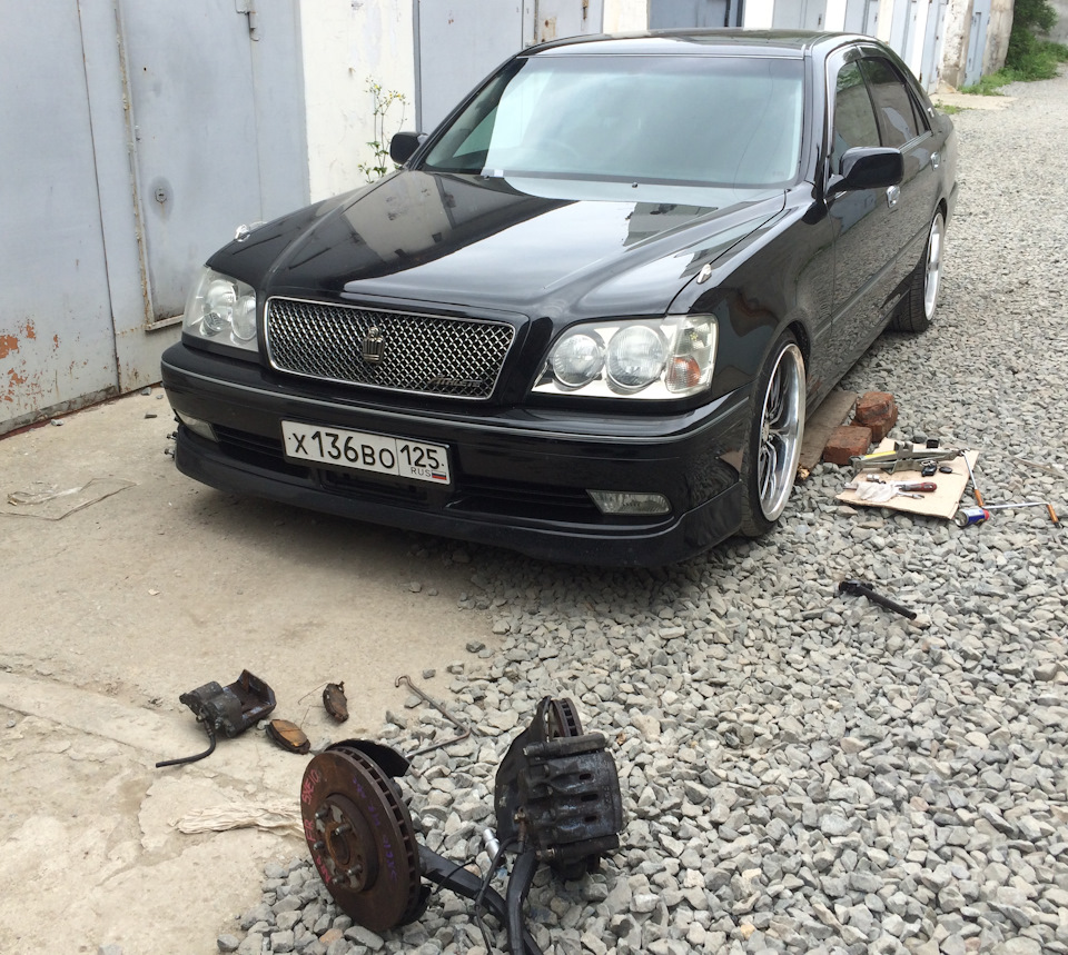 7. Эх, тормоза тормозилки! — Toyota Crown (S170), 2,5 л, 2003 года ...